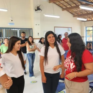 Estudantes do novo colégio