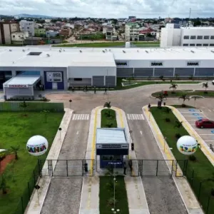 Imagem de escola de tempo integral do Estado