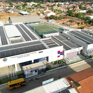 Imagem aérea da unidade escolar