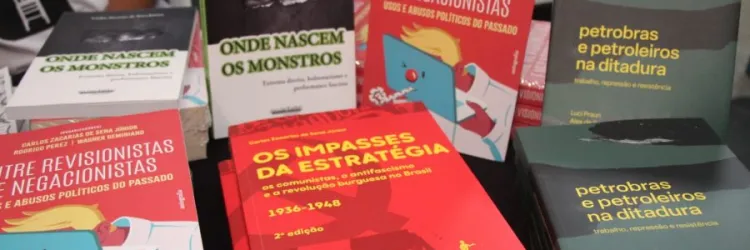 LIVROS