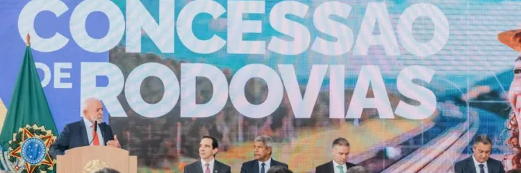 lula fala para publico