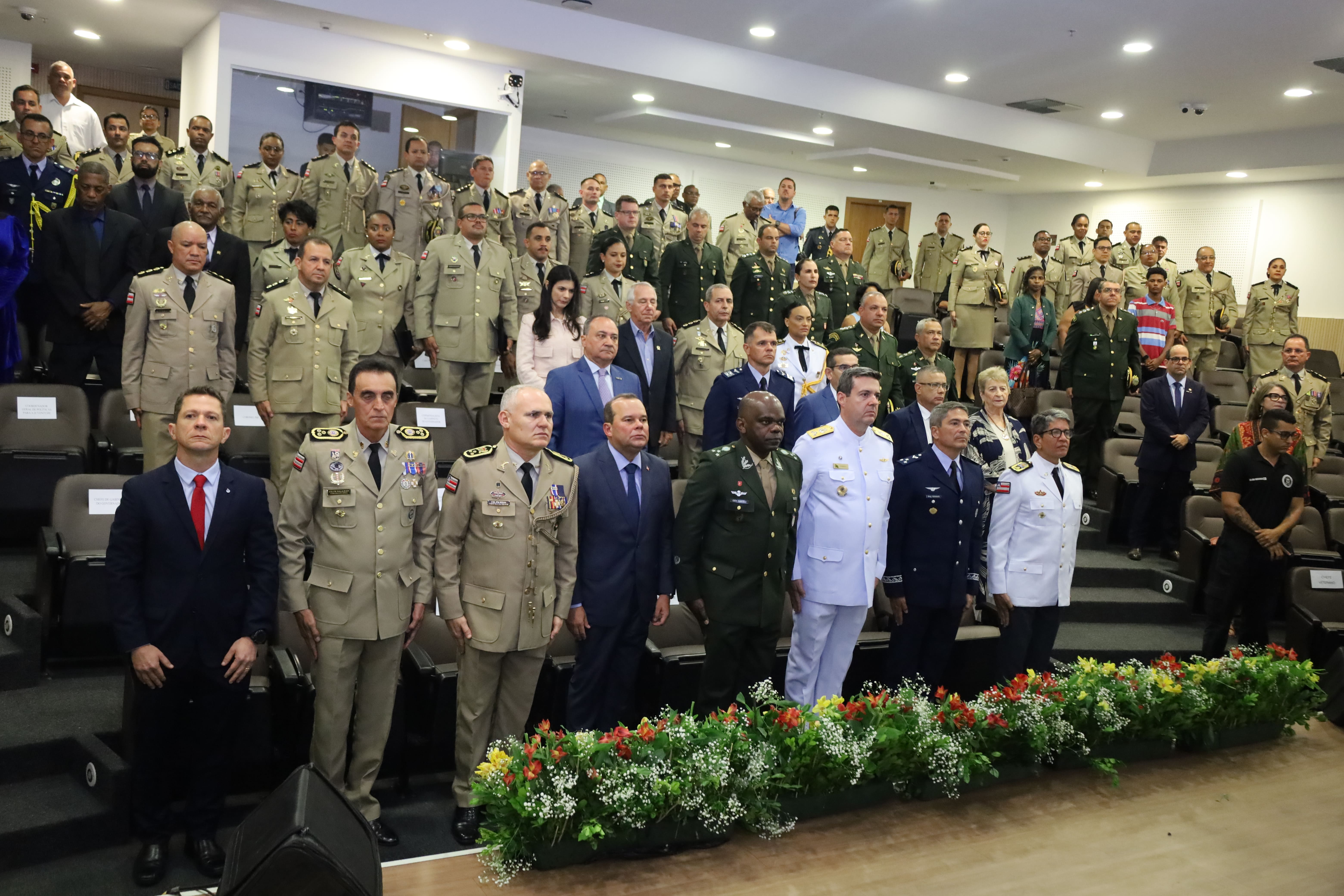 Casa Militar do Governador celebra 105 anos com entrega de medalha e homenagens