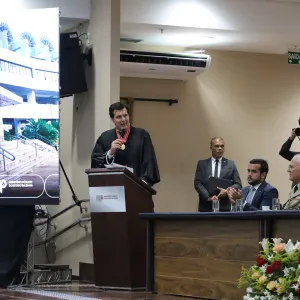 Chefe da Casa Militar prestigia homenagem do Ministério Público aos 200 anos da PMBA 