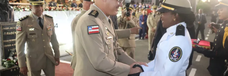 Formatura de 98 aspirantes da PMBA 1