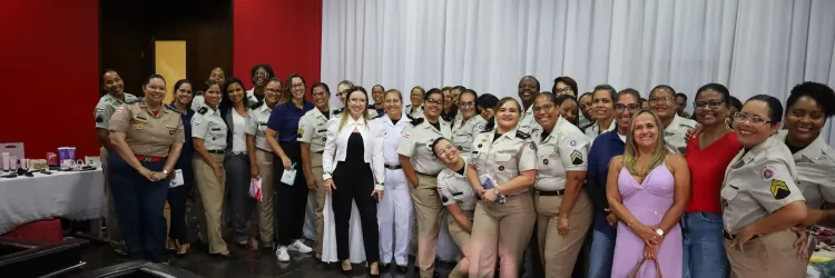 Núcleo feminino da Casa Militar do Governador participam do  Março Mulher