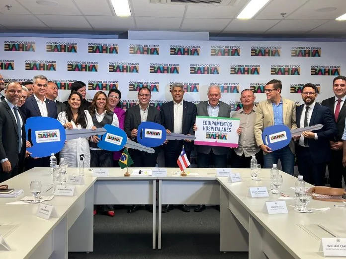 Estado entrega R$ 1,5 milhão em equipamentos para reforçar saúde em Paulo Afonso