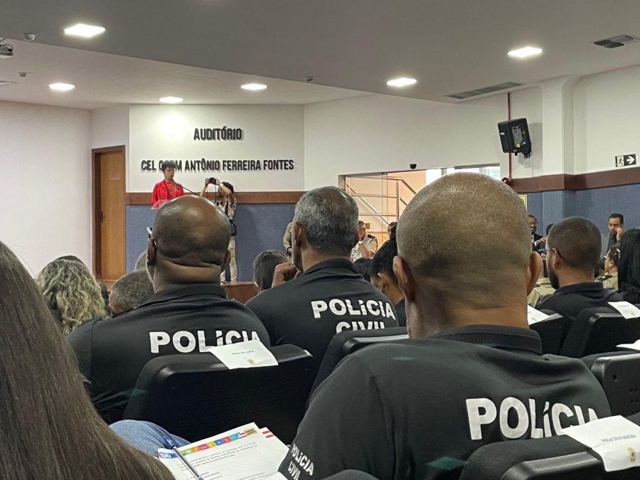 Formação especializada em Direitos Humanos capacita forças de segurança para atuação no Carnaval 2025