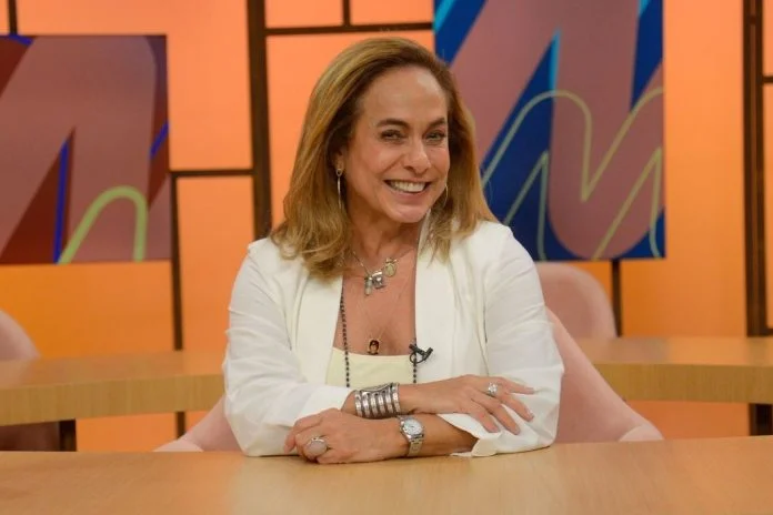 Programa ‘Sem Censura’ tem temporada em Salvador, no Cineteatro 2 de Julho