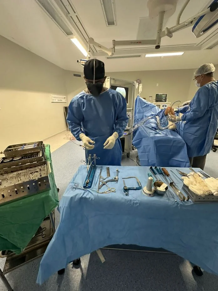 Hospital Metropolitano realiza artroscopia do joelho 100% pelo SUS