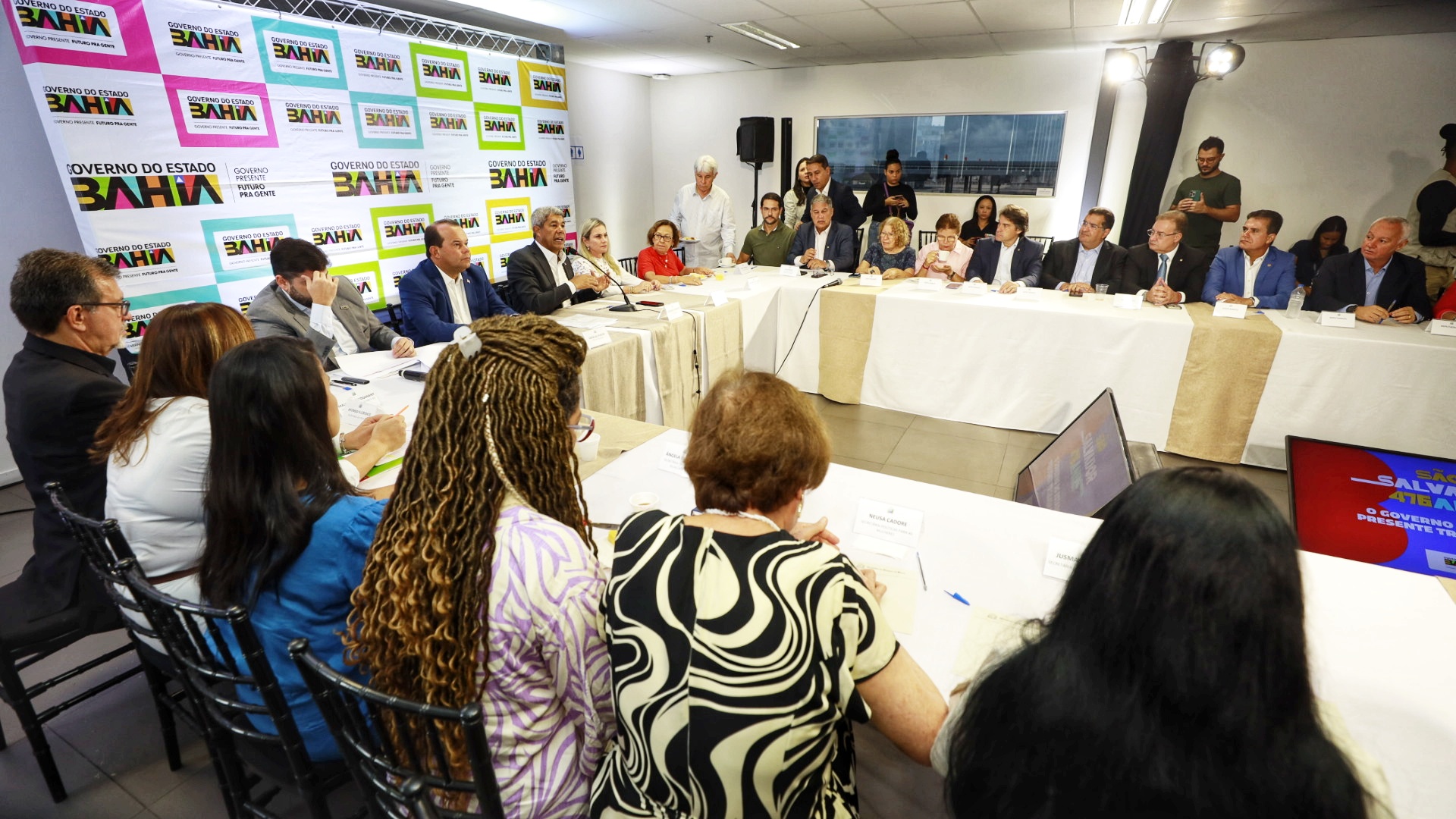 Governo do Estado anuncia construção de ginásio multiuso na Av. Gal Costa