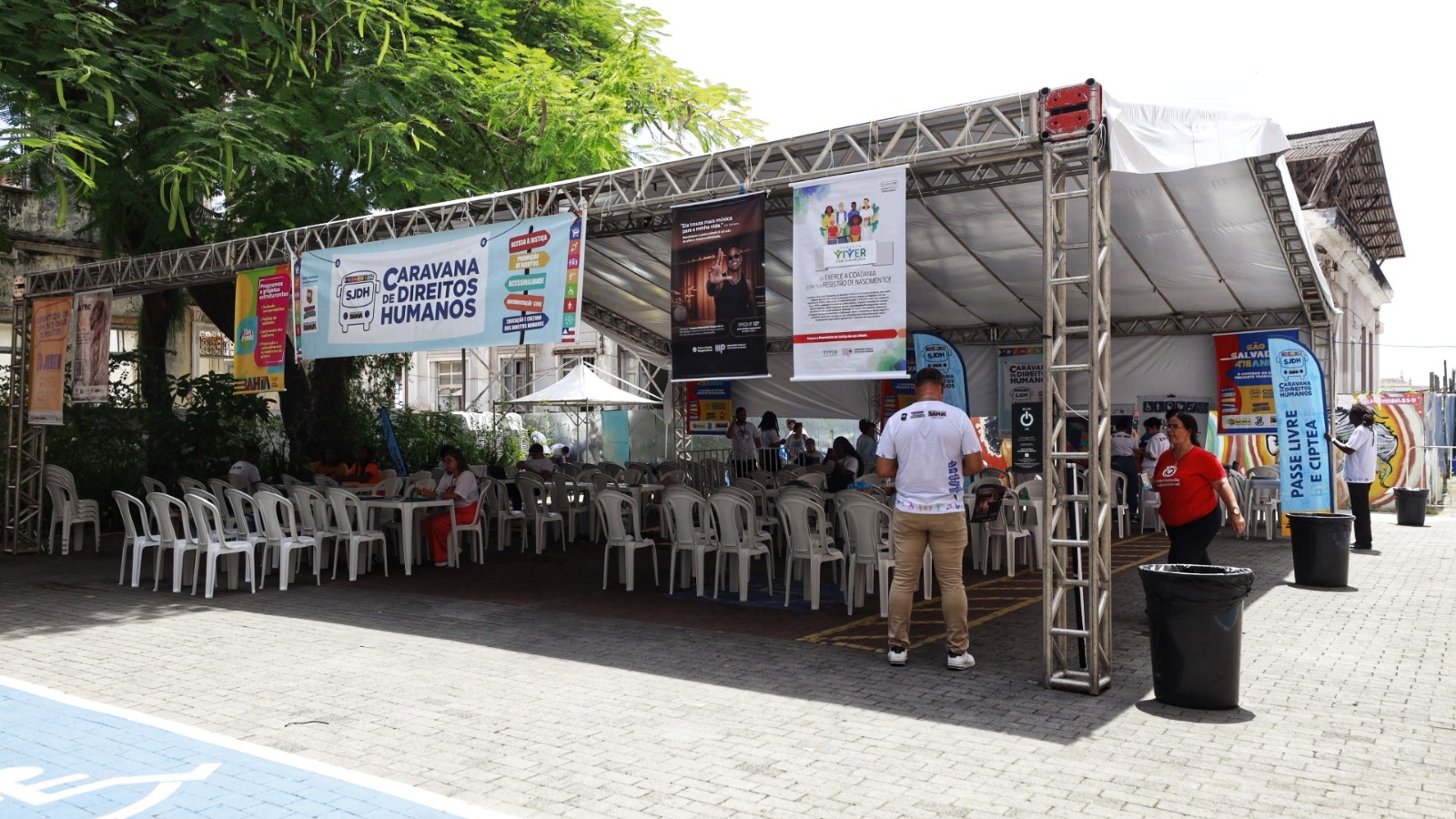 Na semana de celebração pelos 476 de Salvador, Governo do Estado oferece serviços de cidadania e apoio jurídico, no Centro Histórico