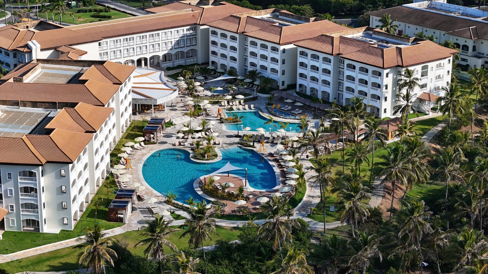 Bahia potencializa turismo e geração de renda com modernização de complexo hoteleiro em Costa do Sauípe