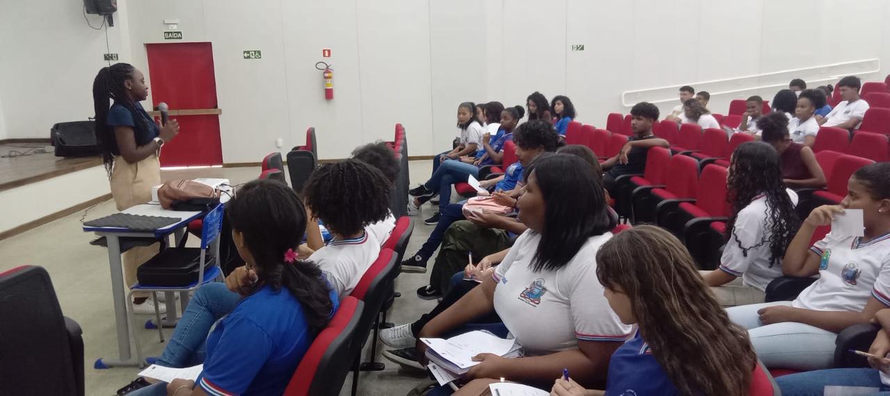 Projeto Ouvidoria Vai à Escola 2025 avança com novas visitas pelo Estado