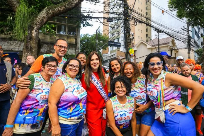 Bloco Me Deixe à Vontade promove desfile da inclusão no circuito Osmar
