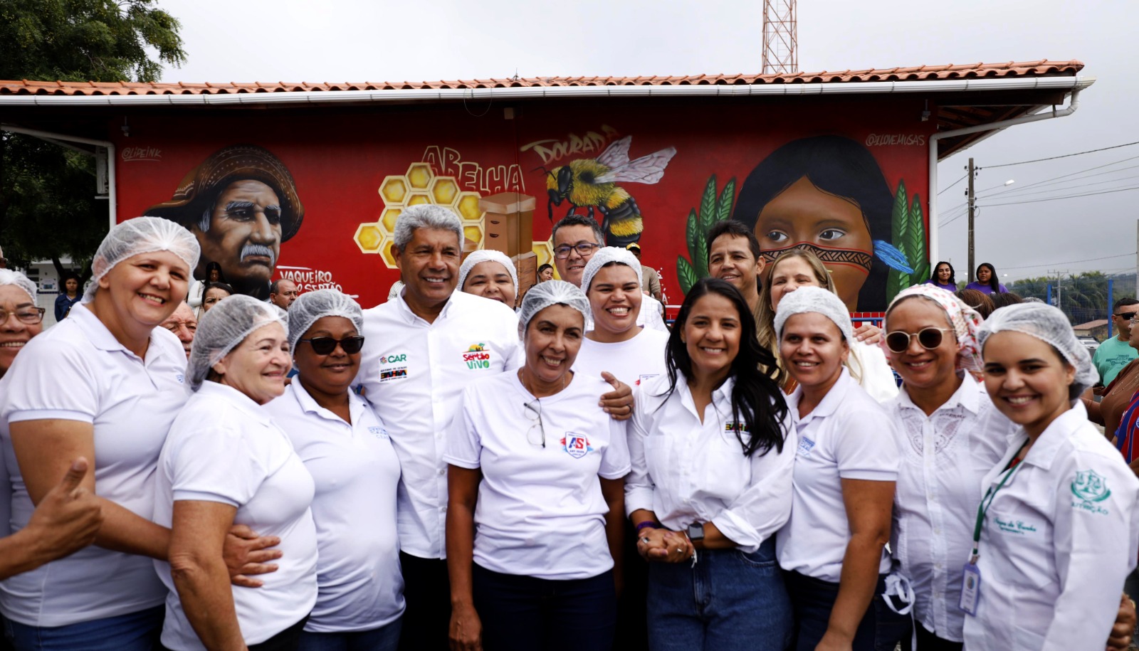 Governo entrega colégio de tempo integral e sistemas de abastecimento de água em Itiúba
