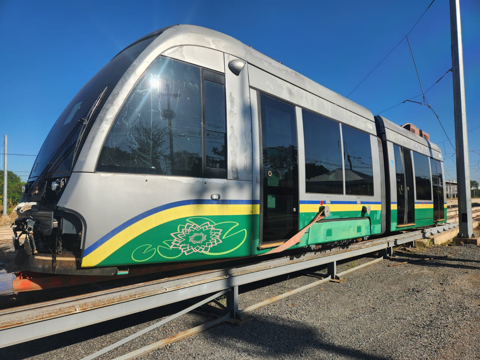 Última remessa de trens do VLT de Salvador segue para adequações em São Paulo e marca nova etapa do projeto de mobilidade