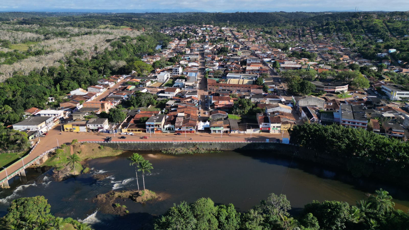 Governo do Estado autoriza retomada de obras na BA-676