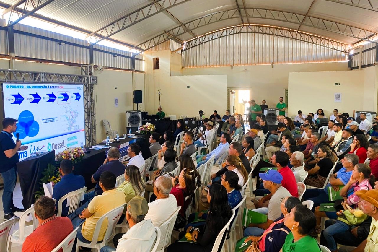 Comunidade de Umburanas participa de audiência pública sobre instalação de linhas de transmissão de energia