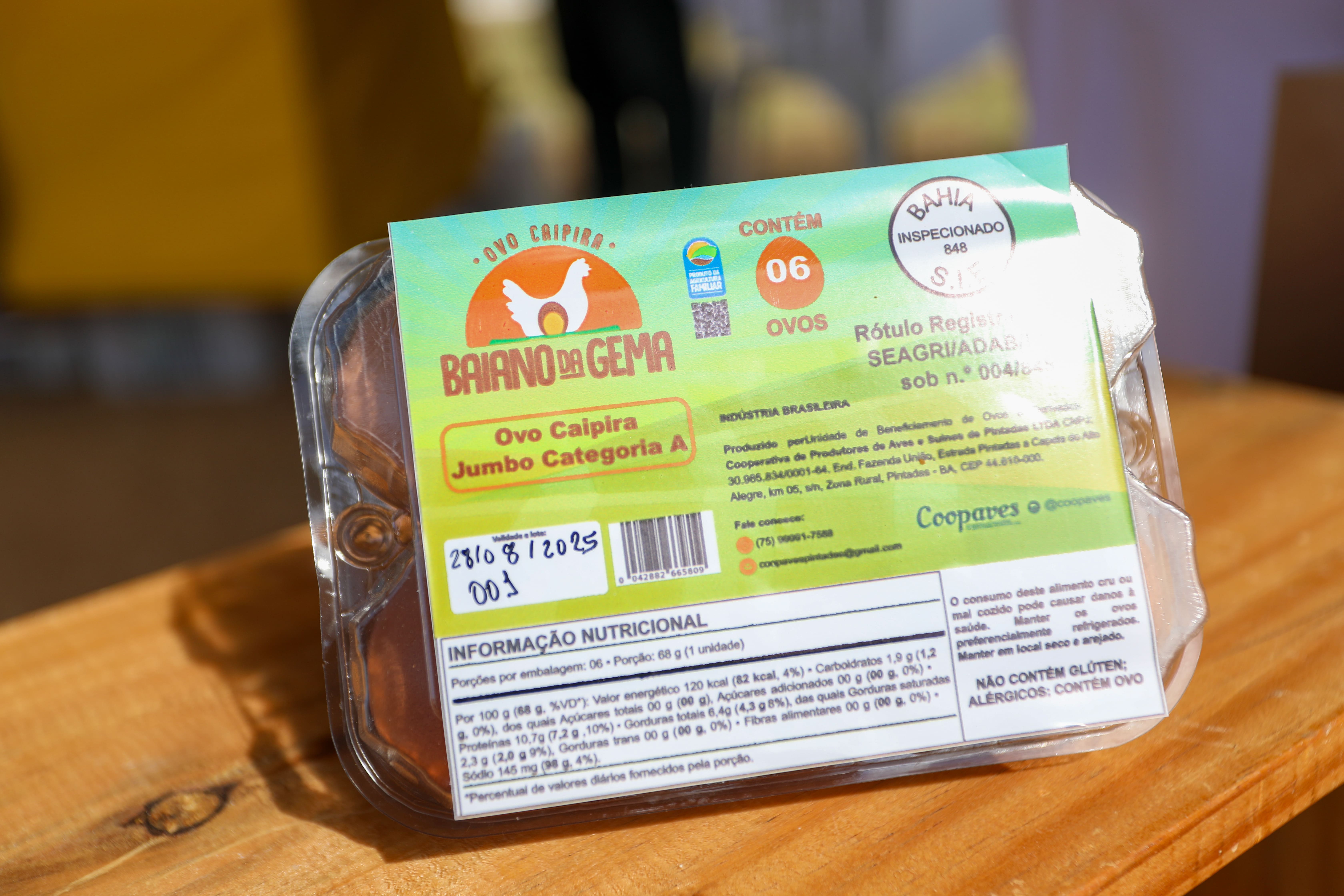 Cooperativa de Pintadas lança marca de ovos caipiras certificados da agricultura familiar 