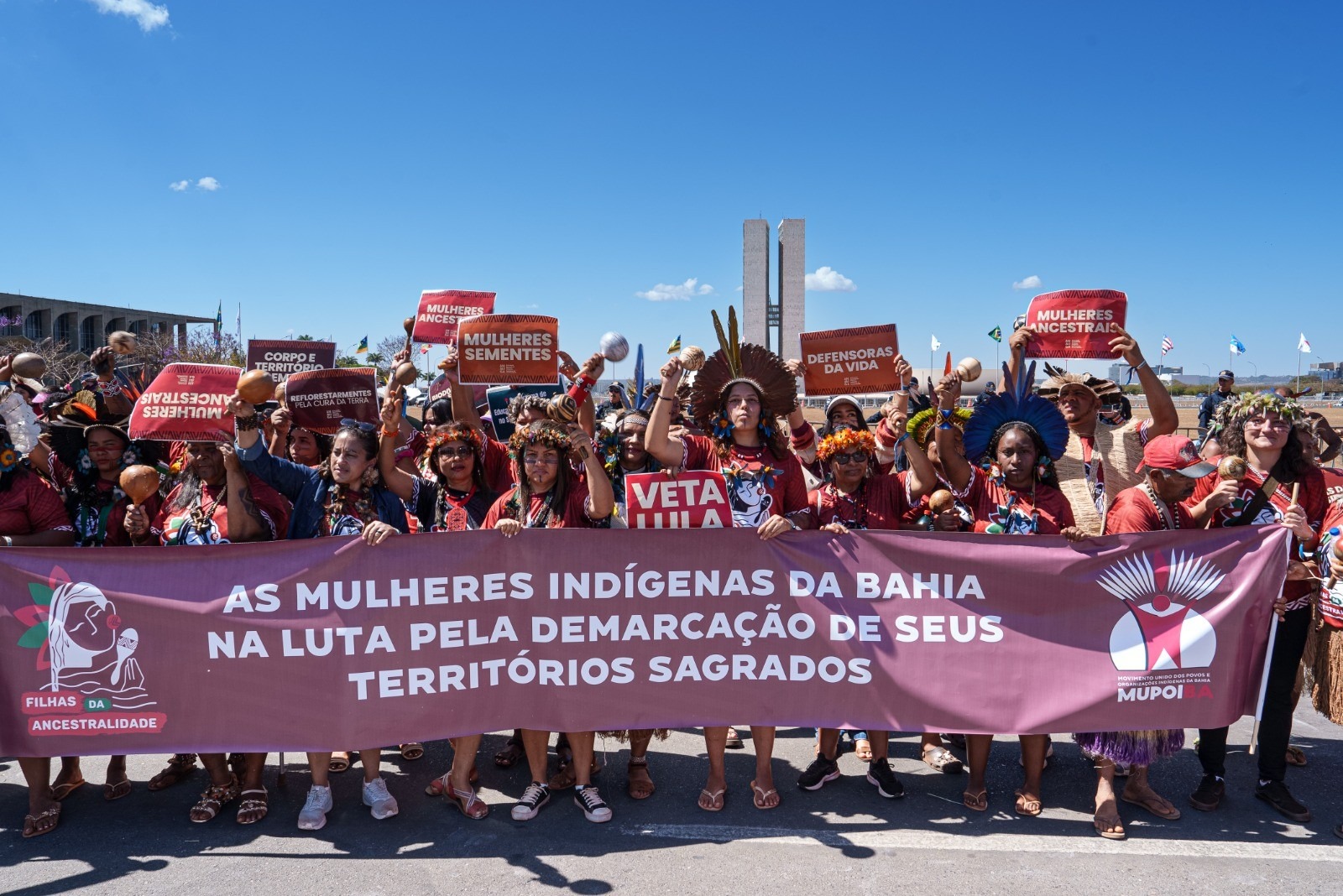 Mais de 450 indígenas representam a Bahia na  IV Marcha e I Conferência Nacional das Mulheres Indígenas, em Brasília