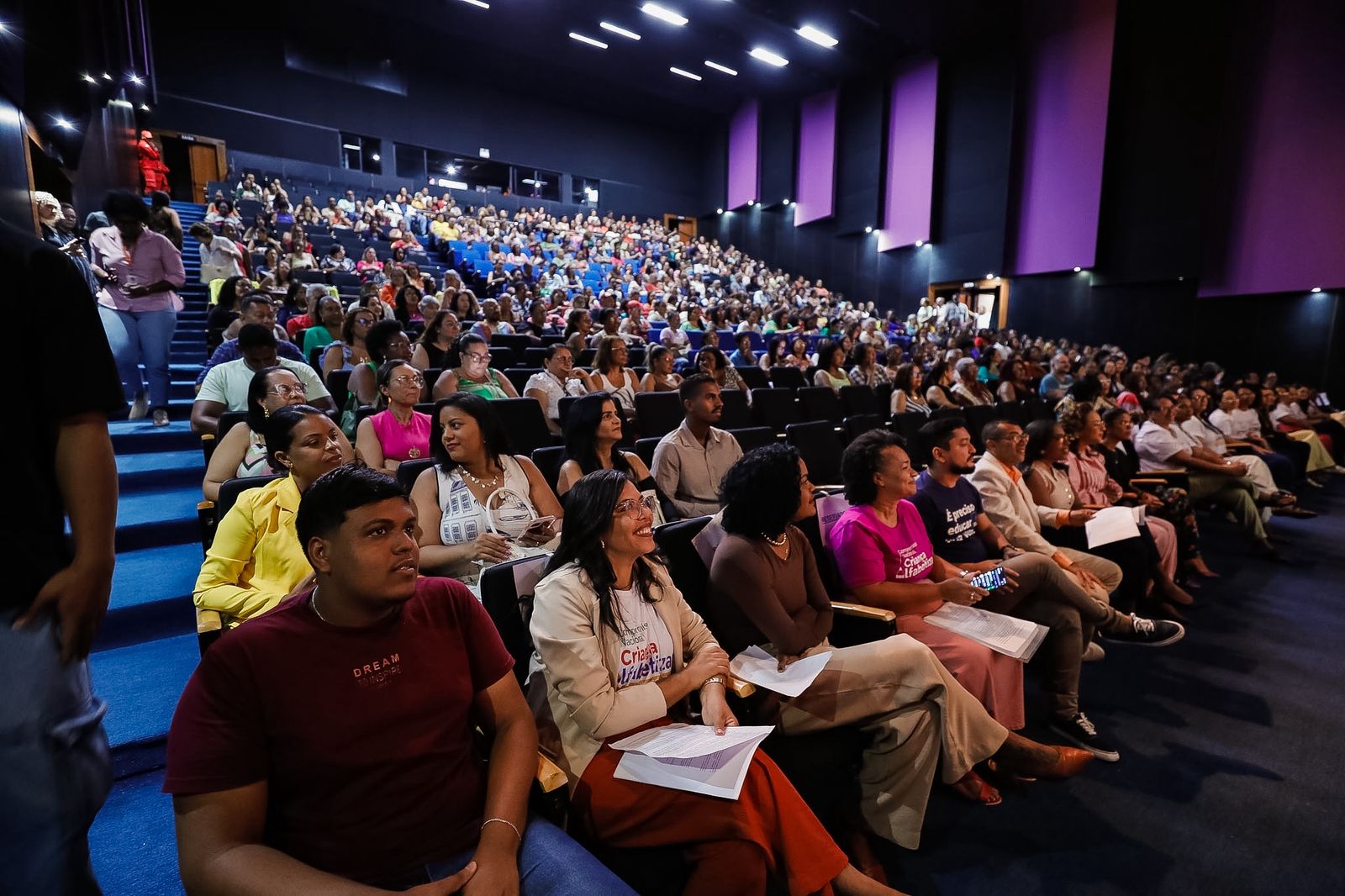 Bahia Alfabetizada: professores participam de formação voltada para alfabetização de crianças em Camaçari