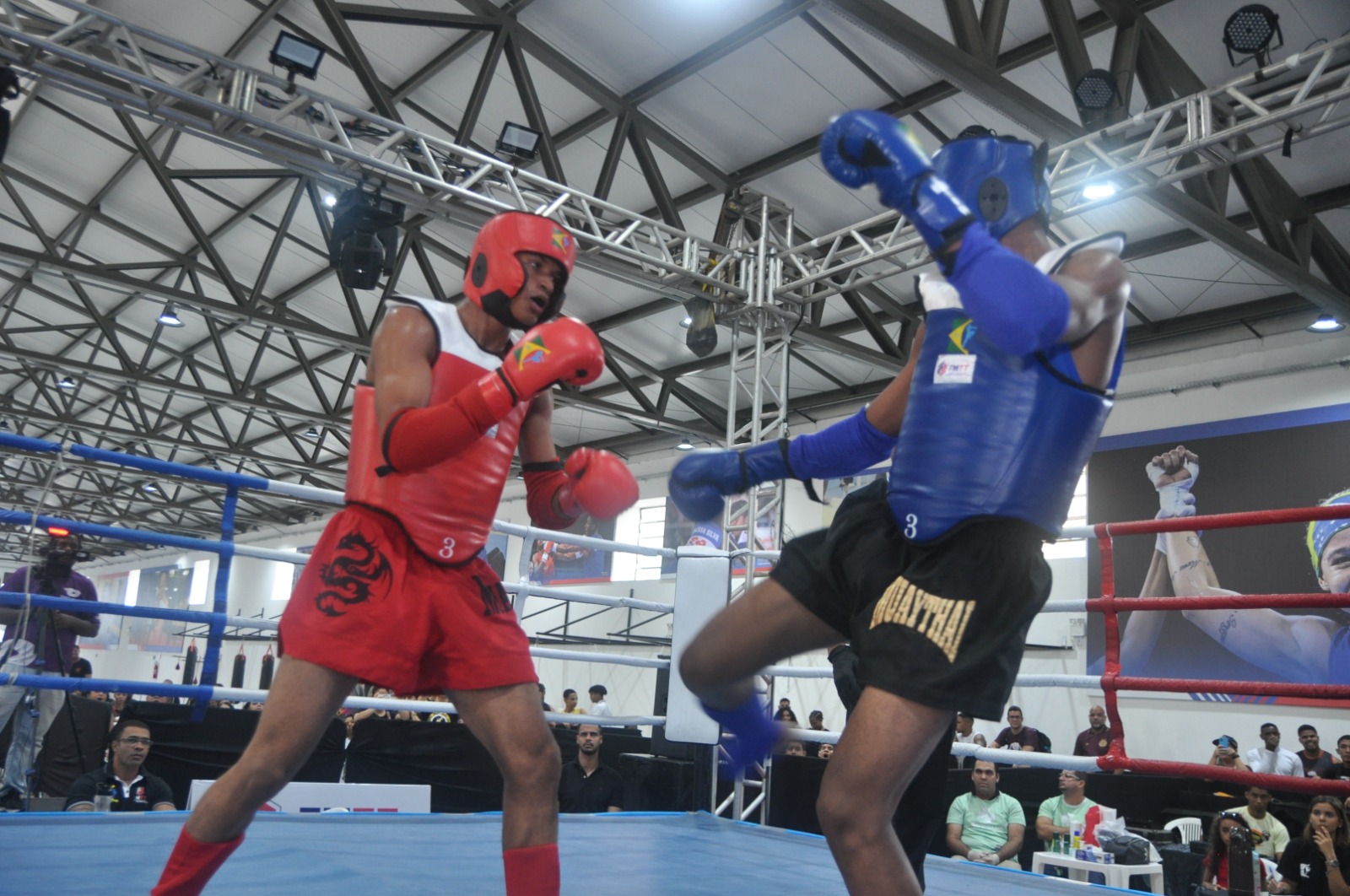 Centro de Boxe sedia Campeonato Baiano de Muay Thai e competição de MMA neste final de semana