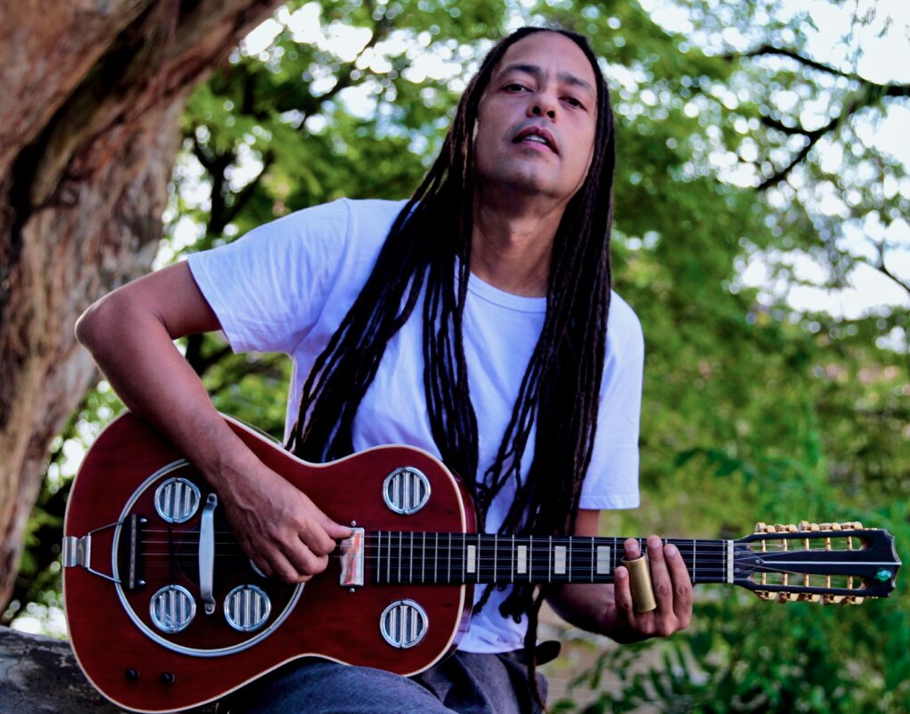 Julio Caldas é o artista da semana no Selo Educadora FM Independente