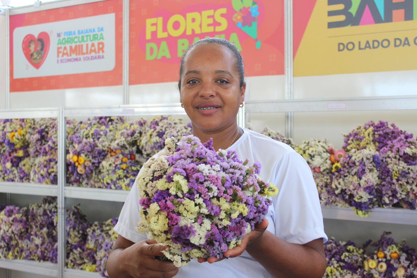 Tendas das Flores e do Artesanato são destaques da 16ª Feira Baiana da Agricultura Familiar e Economia Solidária