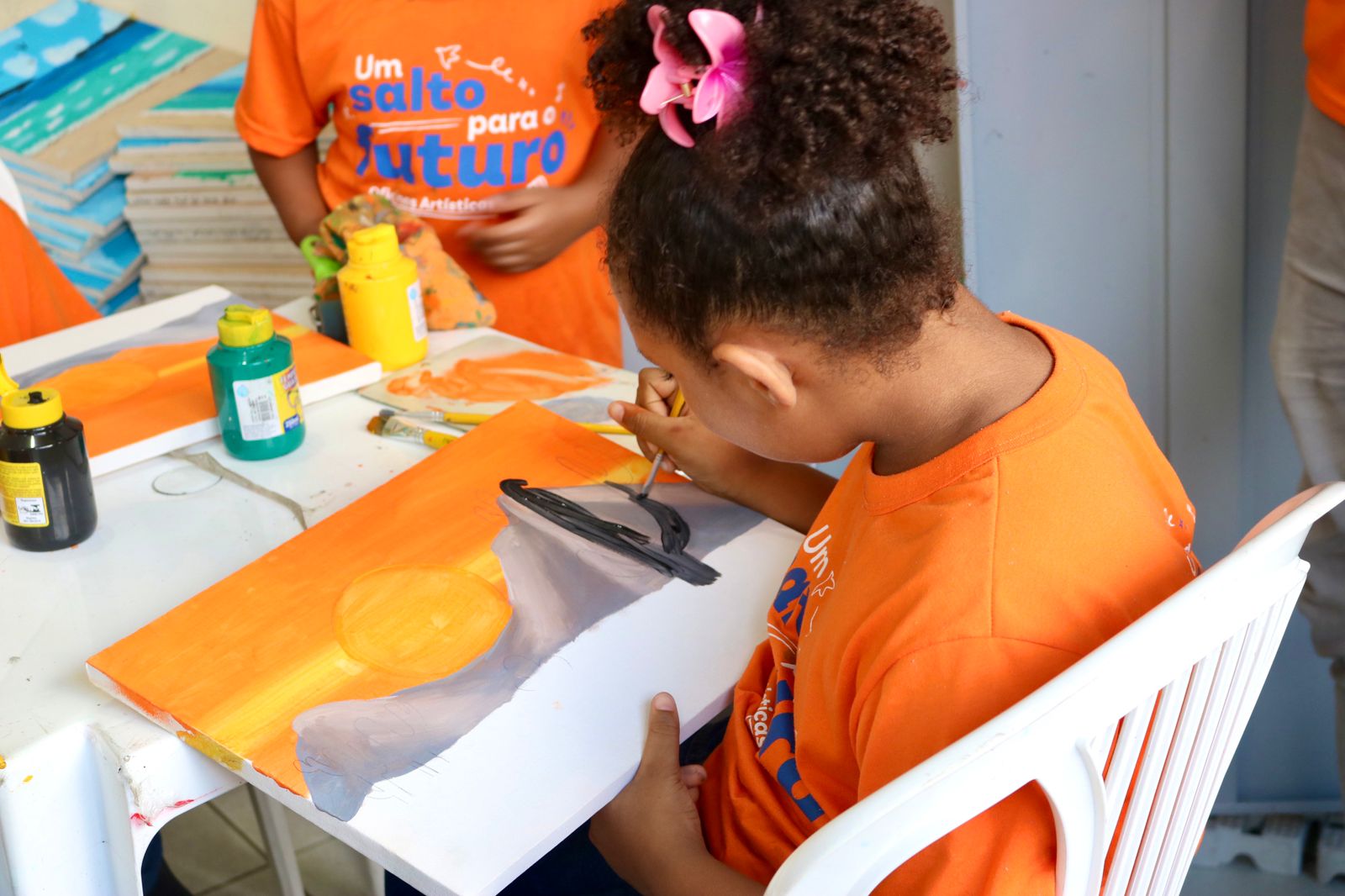 Projetos sociais da Mansão do Caminho recebem apoio do programa Sua Nota é um Show de Solidariedade