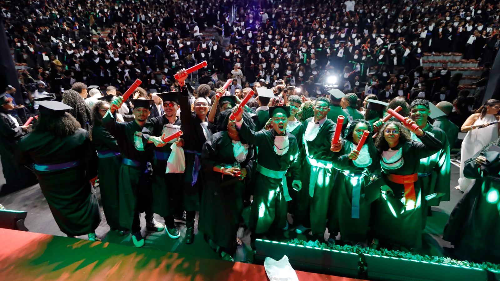 Bahia forma 29 mil estudantes da Educação Profissional e Tecnológica em cerimônias simultâneas, na capital e interior