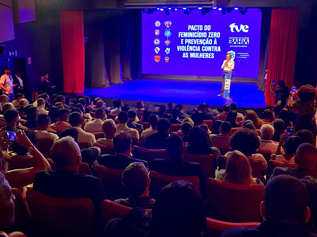 Futebol baiano se une ao Pacto pelo Feminicídio Zero com adesão da SPM, clubes, FBF, Defensoria e IRDEB