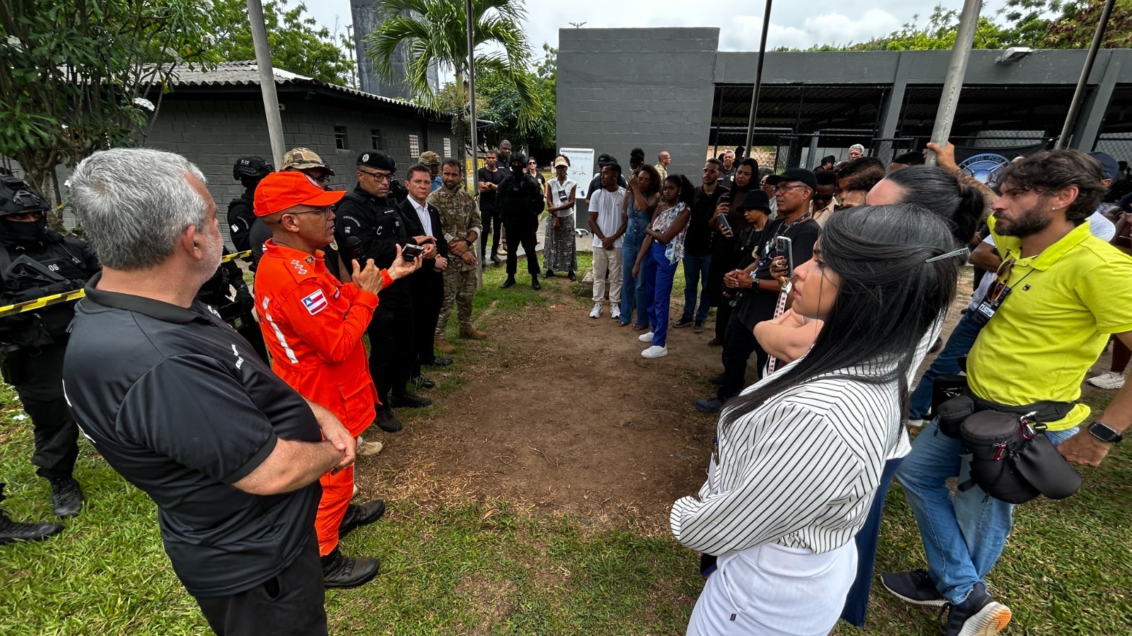 ‘De Olho na Segurança’: Segundo dia do workshop simula coberturas de alto risco e avalia práticas jornalísticas