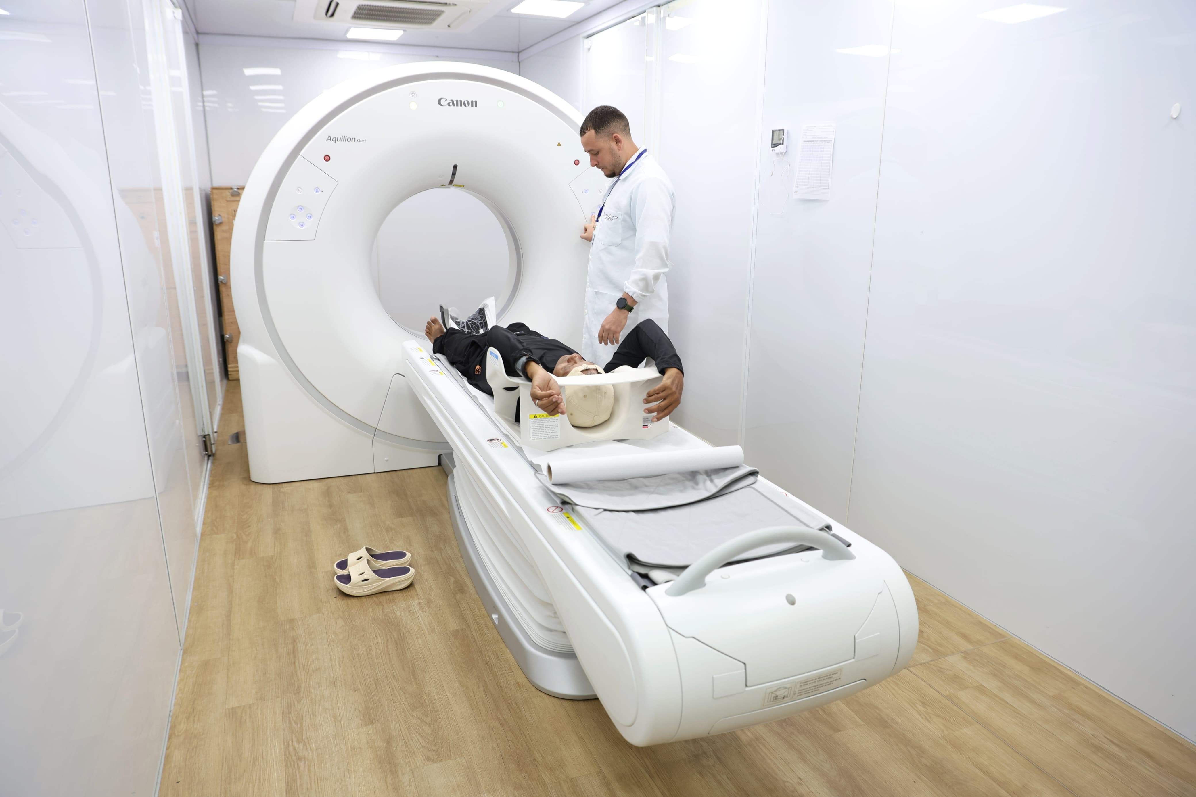 Demanda por tomografias em Feira de Santana será zerada com chegada de carreta do Agora Tem Especialistas