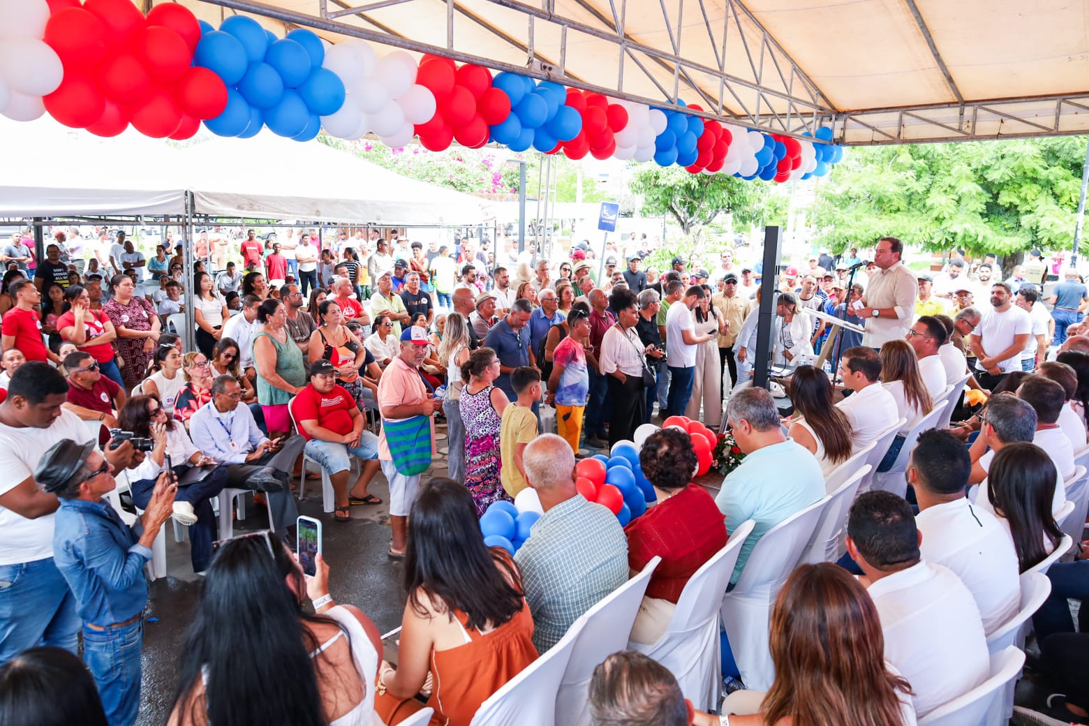 Entregas simultâneas do Governo da Bahia em Araci ampliam mobilidade, conectividade, acesso à água e apoio à produção rural