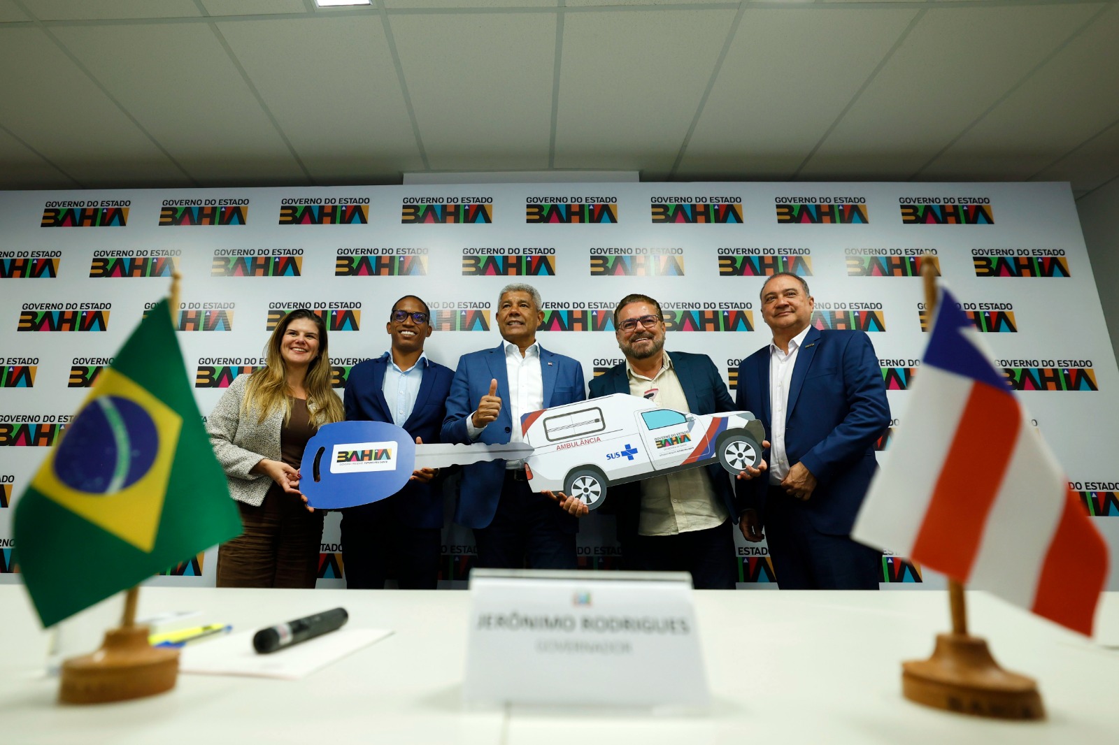 Com entregas durante reunião, Governo do Estado fortalece ações em saúde e infraestrutura em Madre de Deus