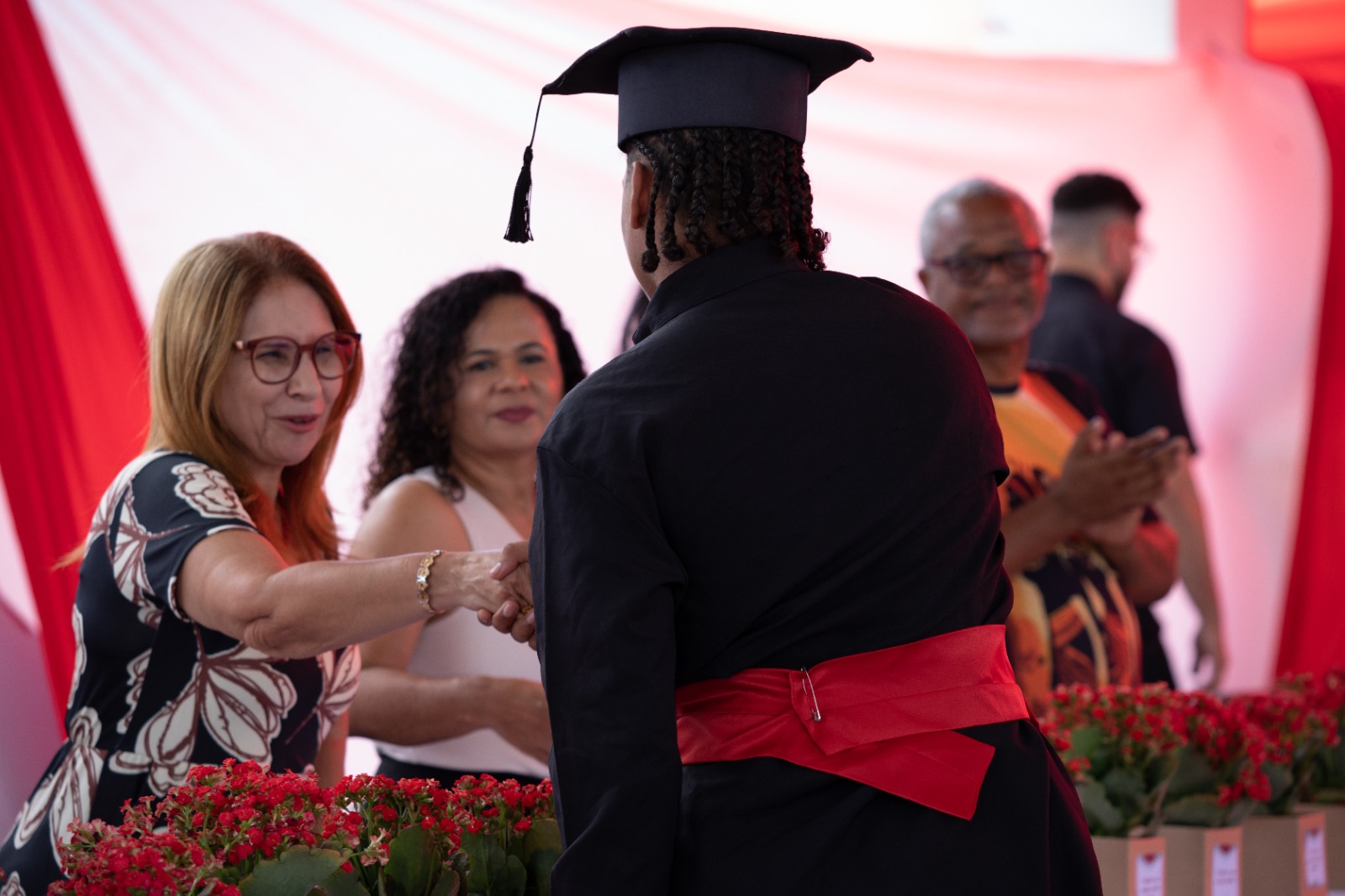 Governo da Bahia amplia gratificação para professores da socioeducação e fortalece política de educação nas unidades da Fundac