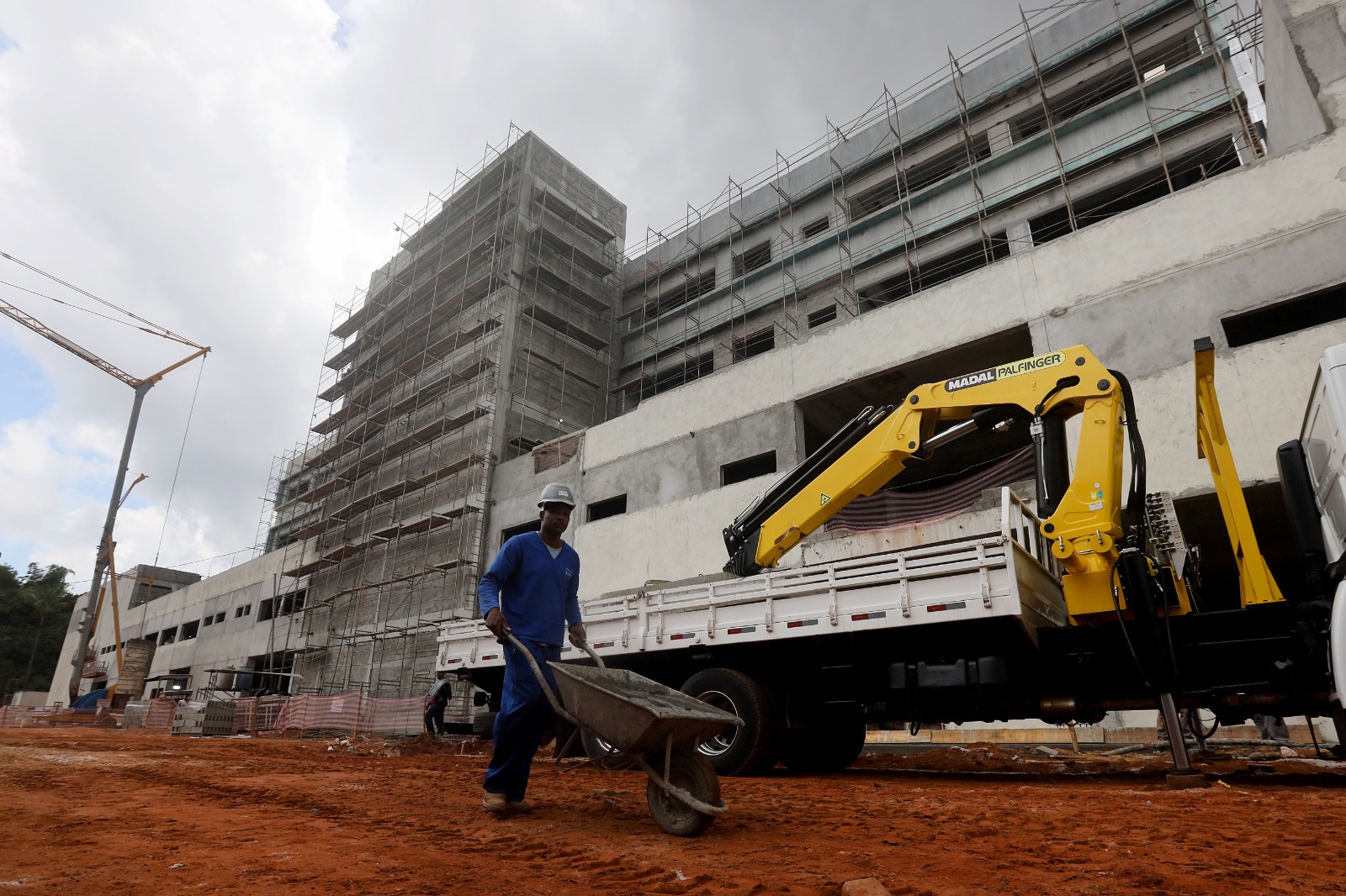 Com 8,4 mil novas vagas em abril, Bahia mantém ritmo de crescimento do emprego formal