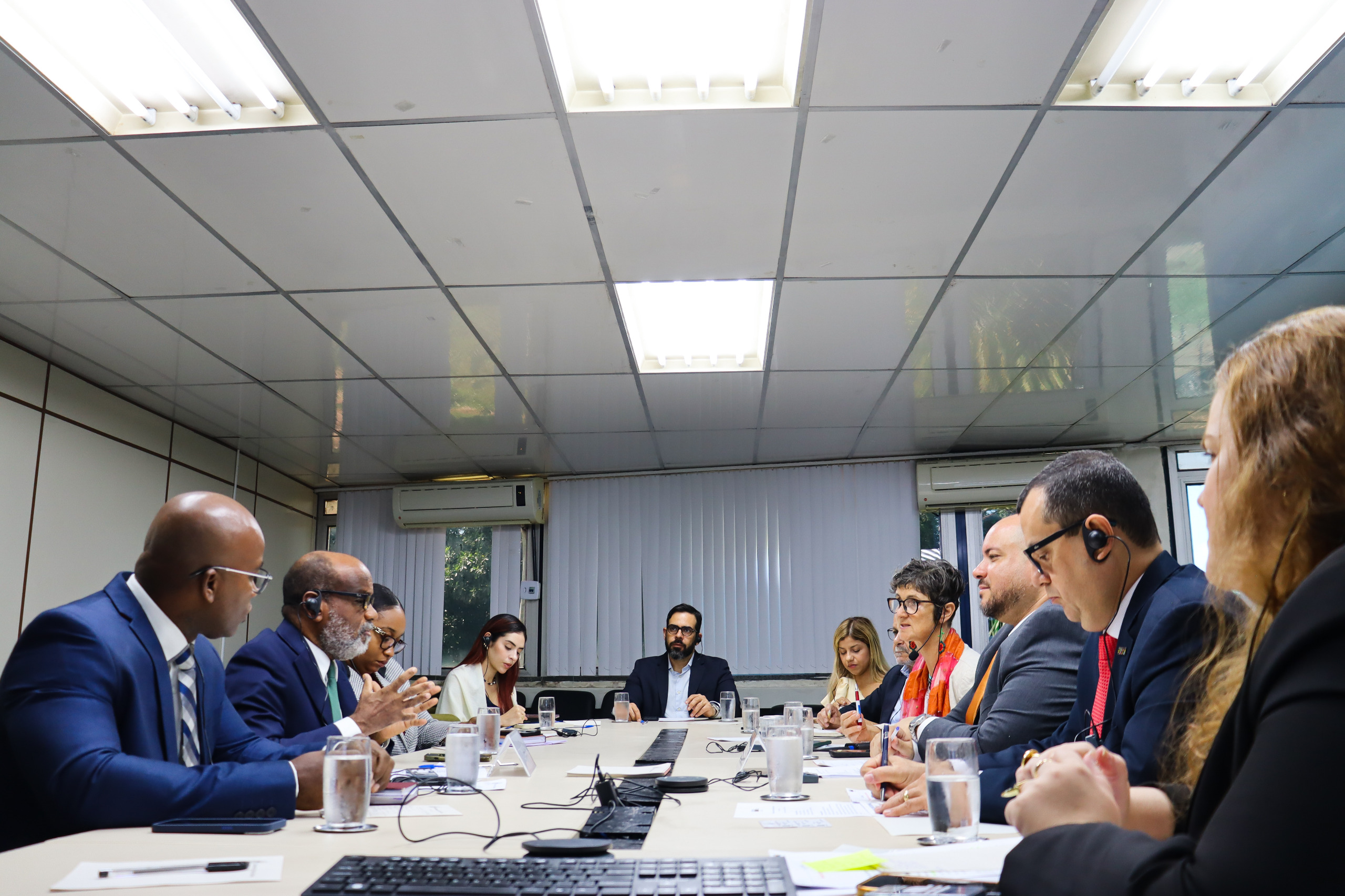 Governo da Bahia recebe cônsul-geral do Haiti e discute cooperação em educação, cultura e desenvolvimento econômico