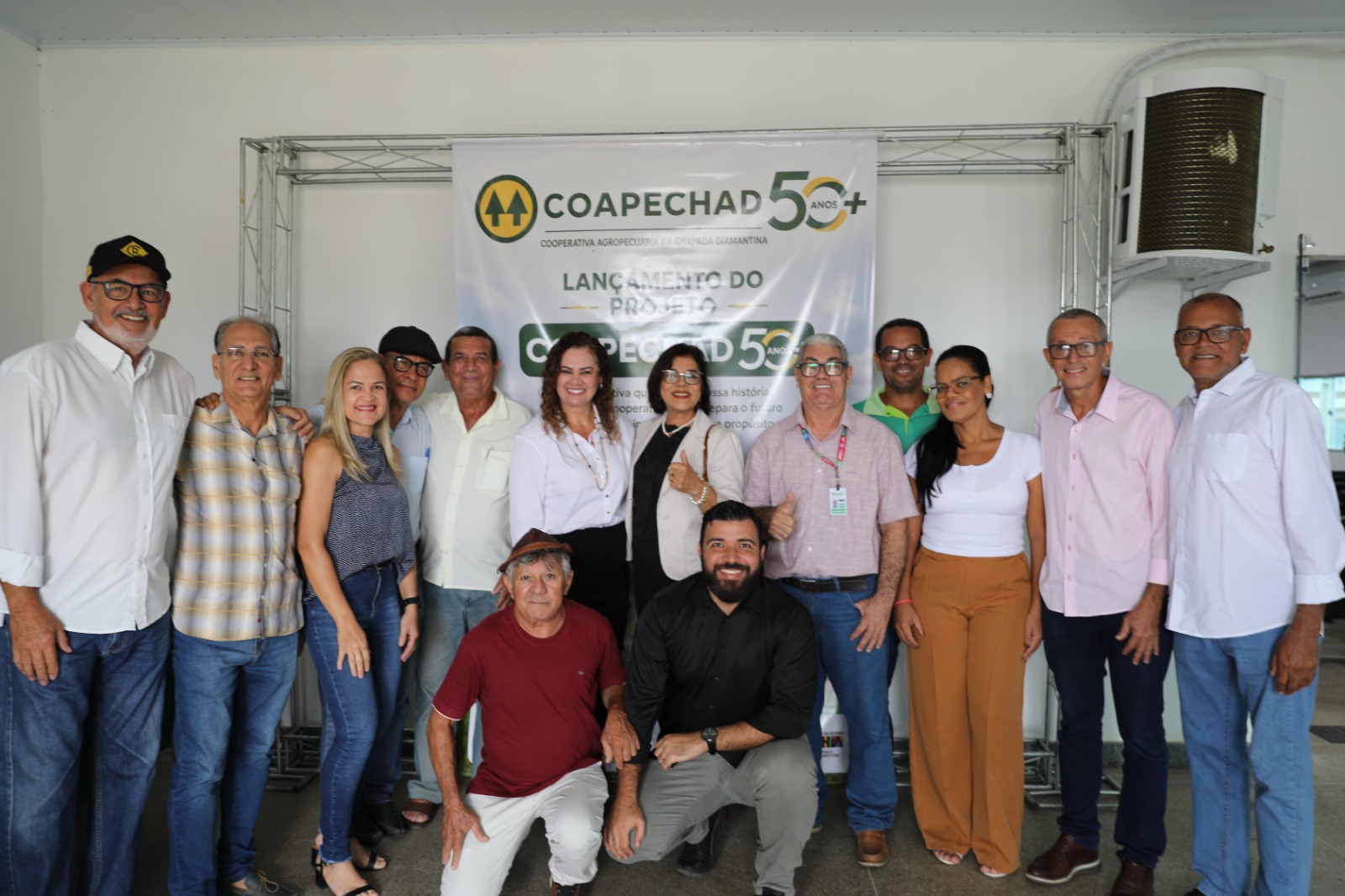 Investimento de R$ 1,3 milhão fortalece alimentação animal e produção leiteira no Piemonte do Paraguaçu