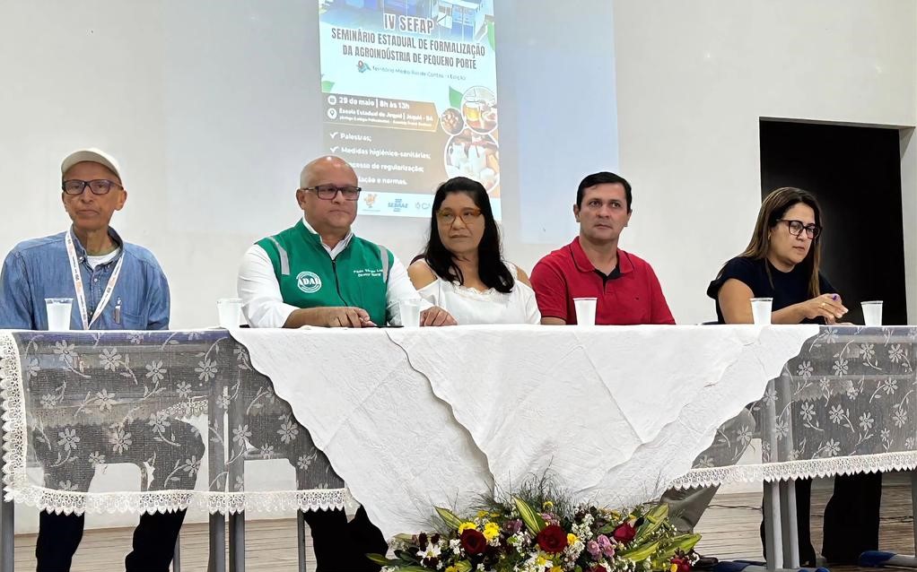 ADAB e CAR realizam seminário em Jequié para inserir agroindústrias de pequeno porte no mercado regulamentado