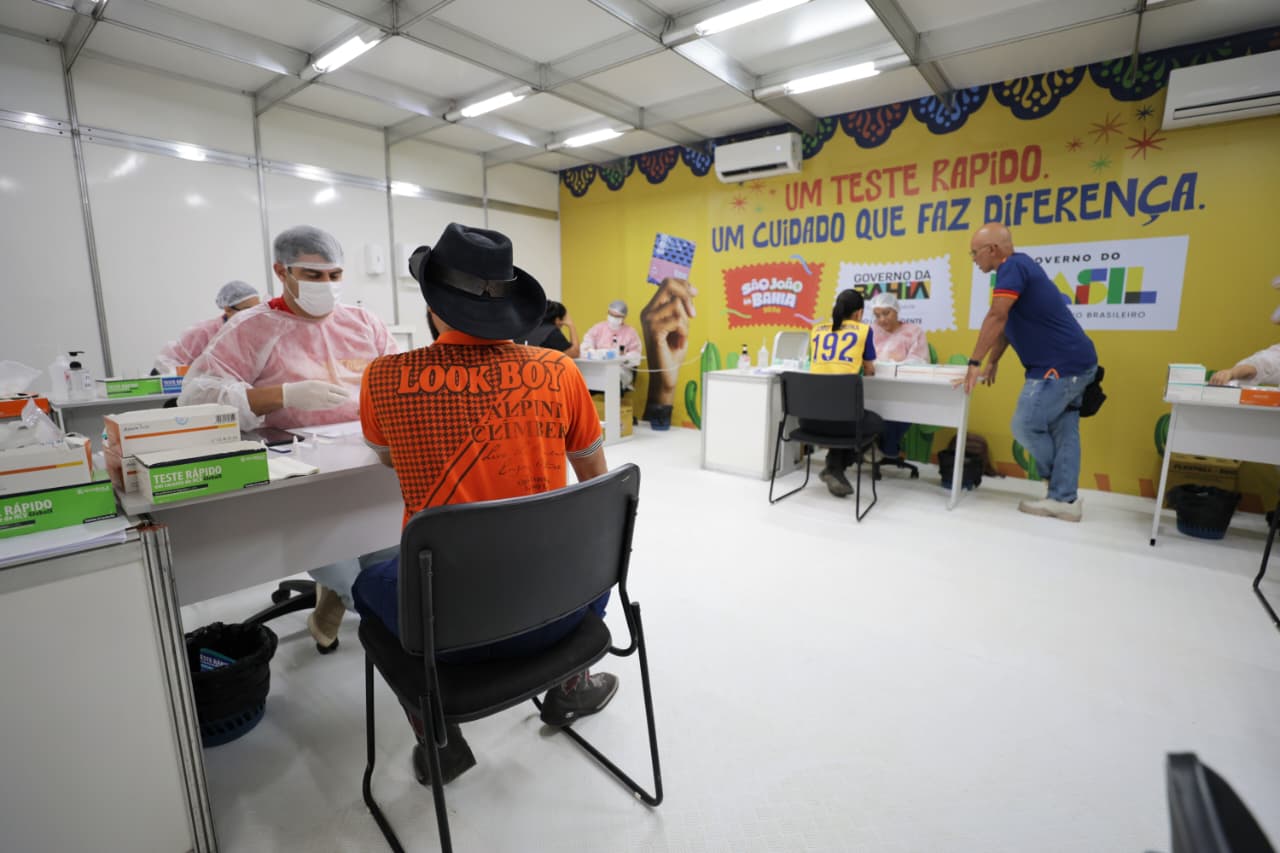 Posto de Testagem no Itapedro consolida ações da Sesab de prevenção de IST durante festejos juninos