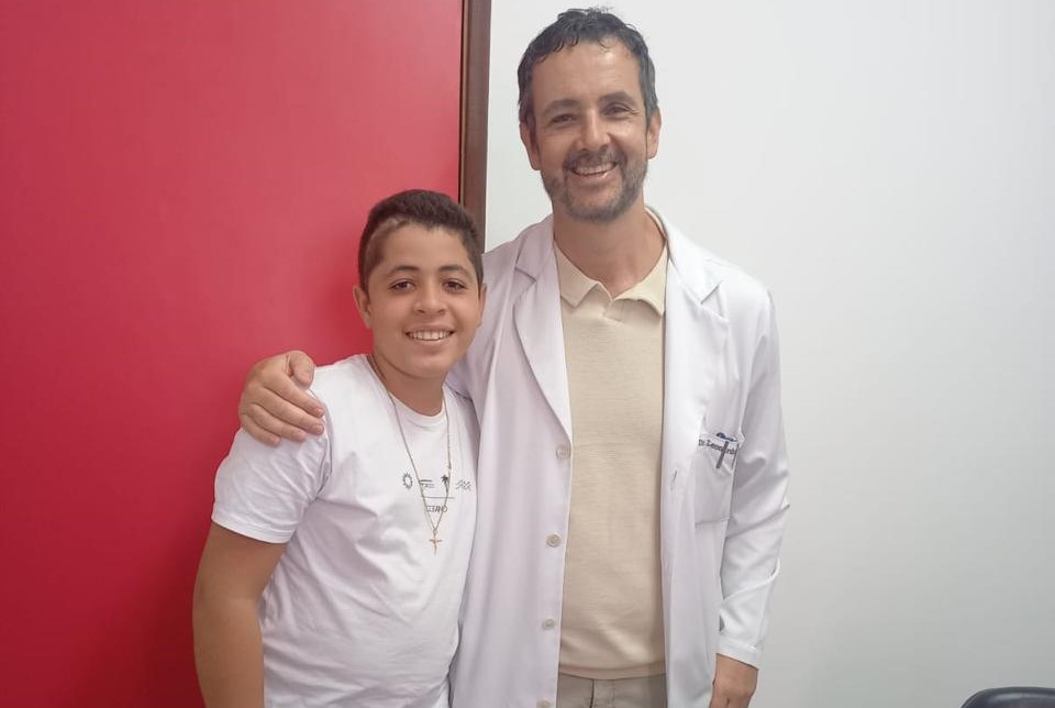 Após anos de convulsões sem controle, adolescente baiano é operado no Roberto Santos e não tem mais crises