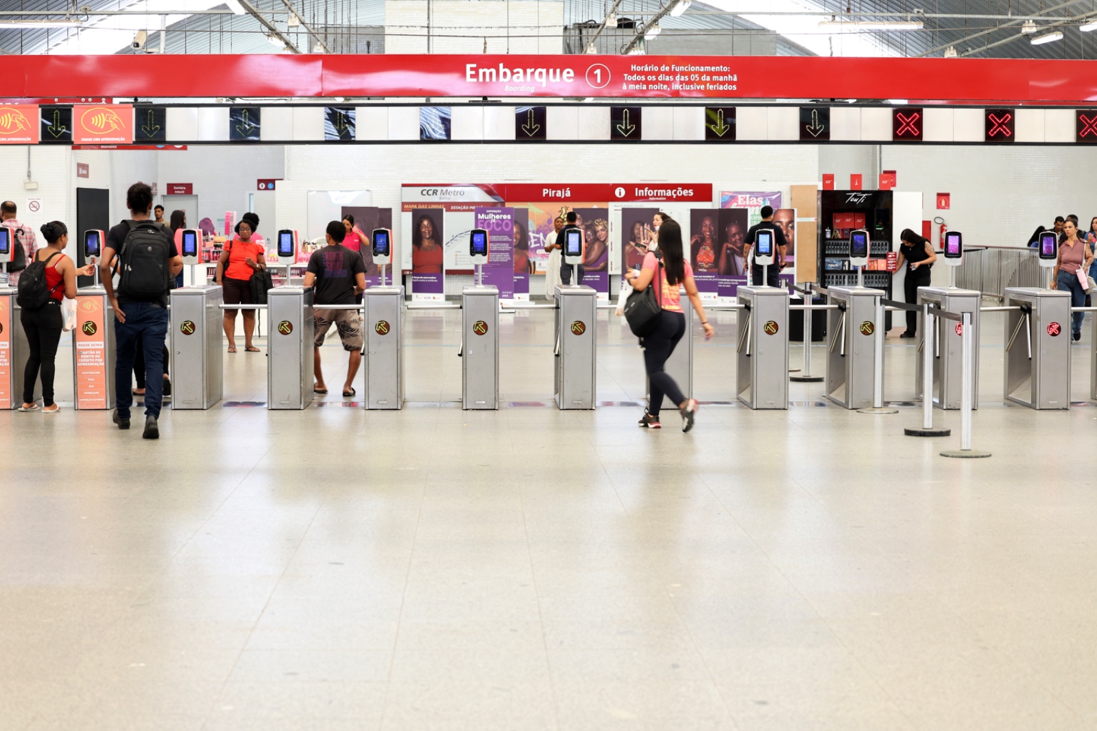 Metrô de Salvador amplia rede de acolhimento a mulheres vítimas de violência