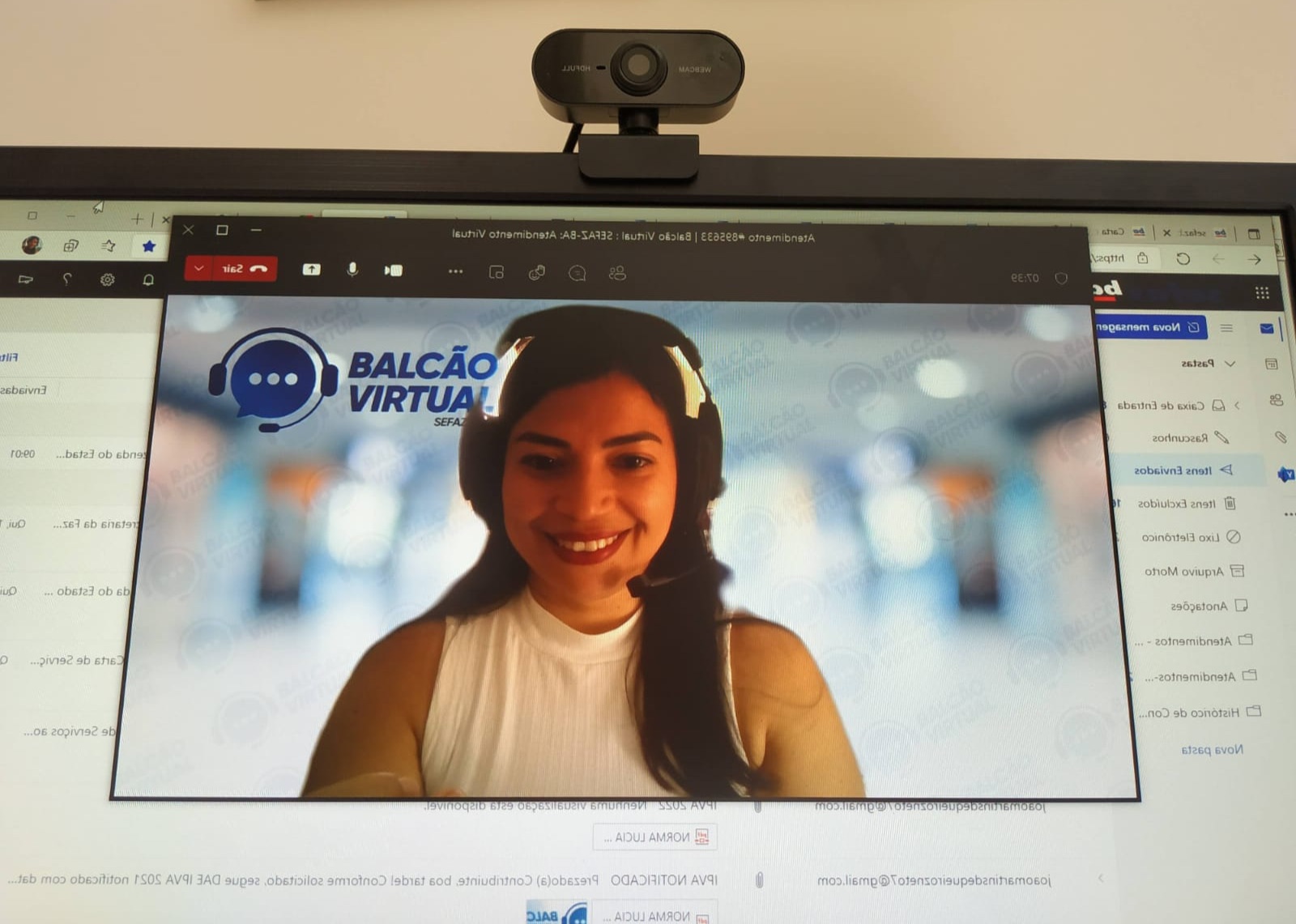 Serviços da Sefaz-Ba estão disponíveis na modalidade virtual, por telefone e nos postos SAC  Contribuintes, contadores, advogados e cidadãos em geral não precisam se deslocar até a sede da Secretaria da Fazenda do Estado (Sefaz-Ba) para ter acesso aos serviços oferecidos pelo fisco estadual. A Carta de Serviços ao Cidadão, que pode ser acessada no site www.sefaz.ba.gov.br, por exemplo, garante mais de 200 serviços online. Ainda na modalidade virtual, a Sefaz-Ba conta com o Balcão Virtual, também no site da 