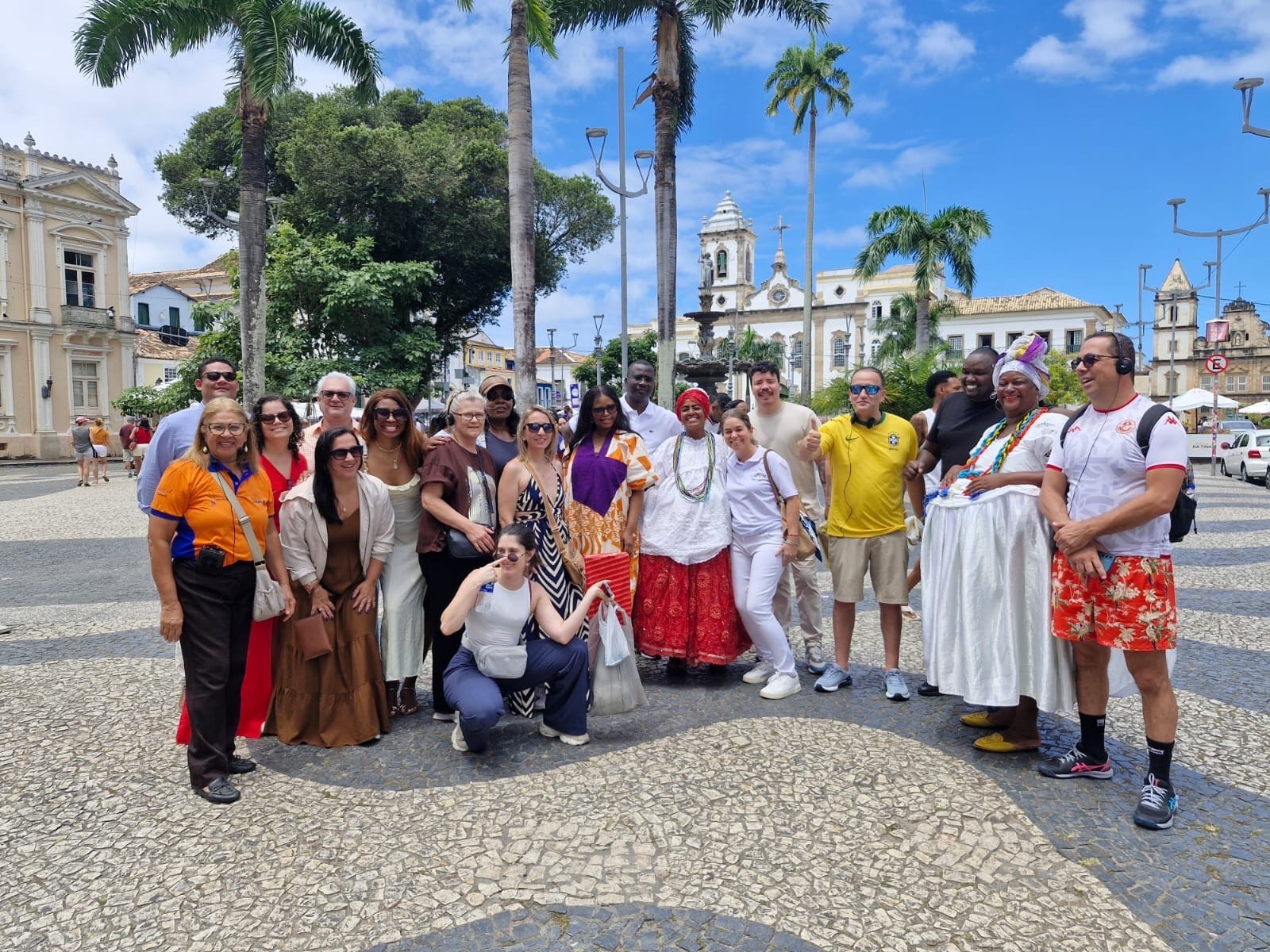 Grupo de africanos cumpre agenda de negócios e turismo em Salvador