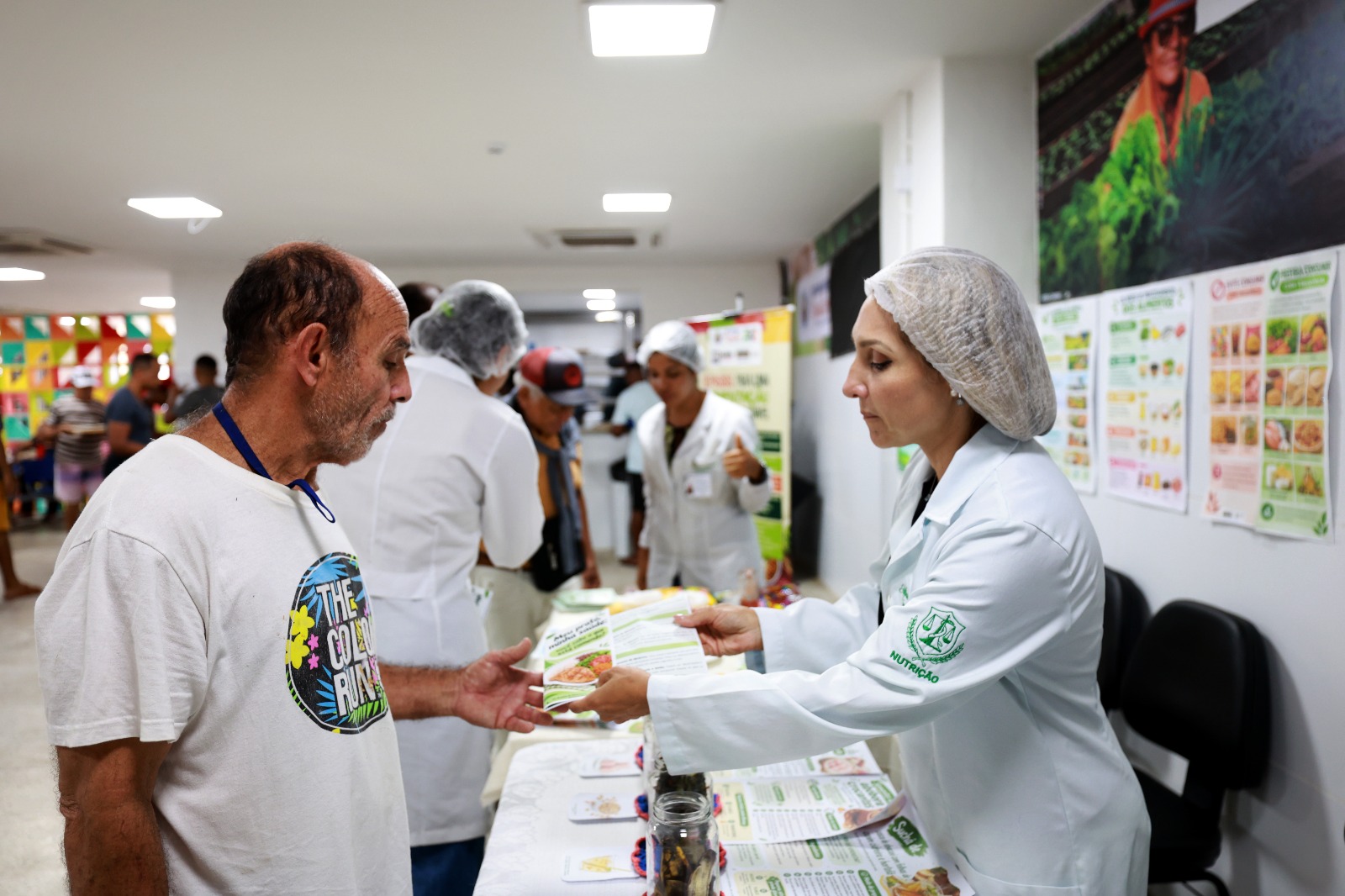 Restaurantes Populares promovem ação educativa no Dia Mundial da Alimentação