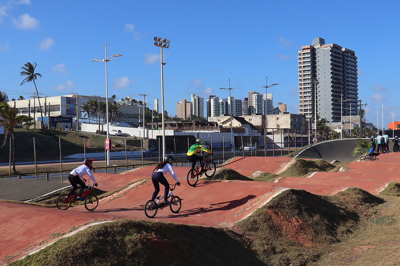 Projeto Pedal abre novas vagas gratuitas para aulas de BMX em Salvador
