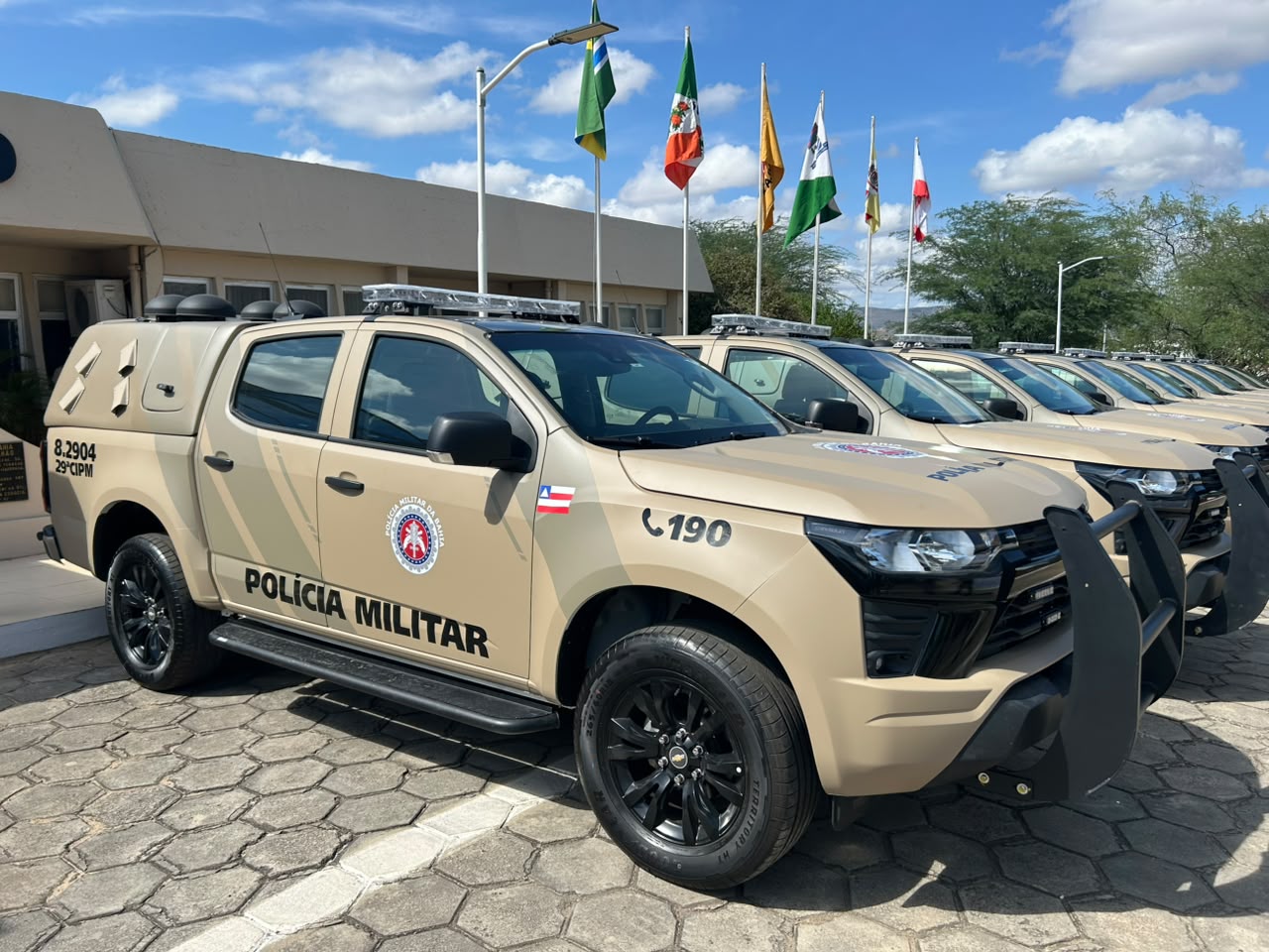 Novas viaturas da Policia Militar