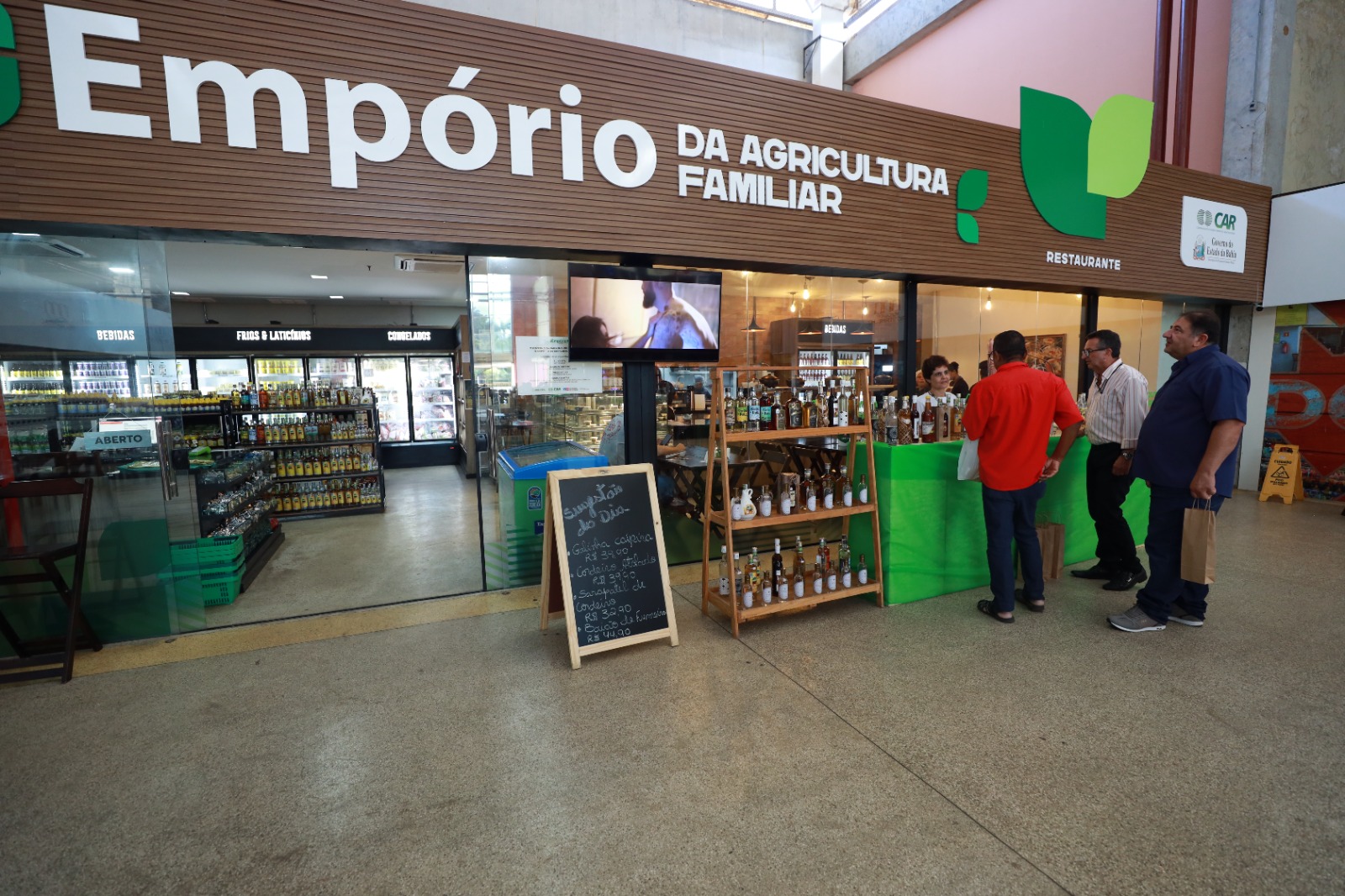 Mercado do Rio Vermelho tem programação especial para comemorar o Dia da Cachaça