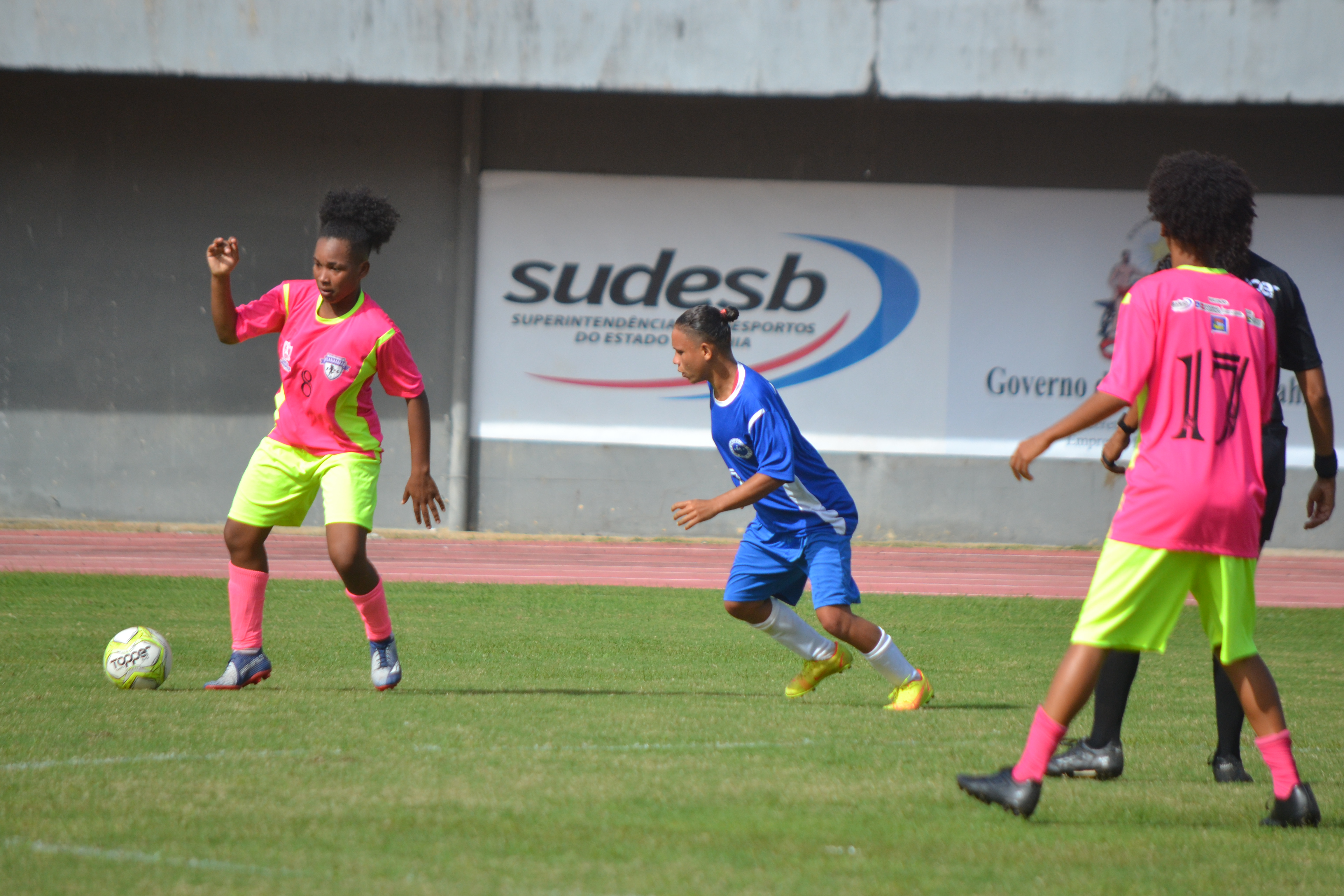 Lançamento da segunda edição da Copa Loreta Valadares de Futebol Feminino acontece hoje, no Pituaçu